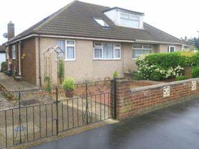House for sale in London Borough of Hounslow, Feltham