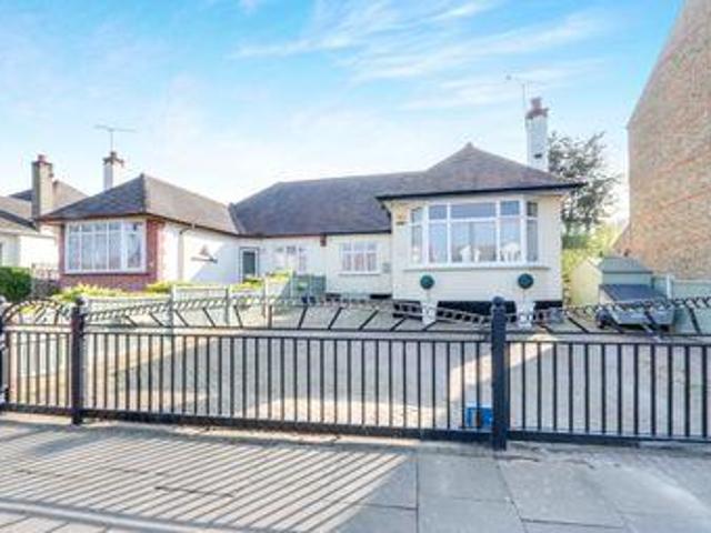 House for sale in Alton Barnes, Essex