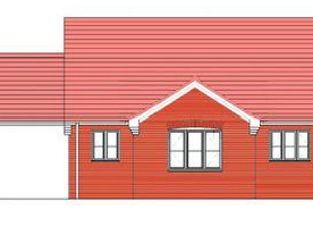 House for sale in Chelmondiston, Suffolk