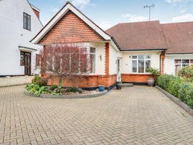 House for sale in Alton Barnes, Essex