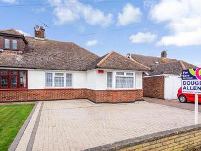 House for sale in Navestock Side