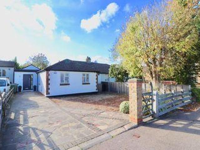 House for sale in Bushey