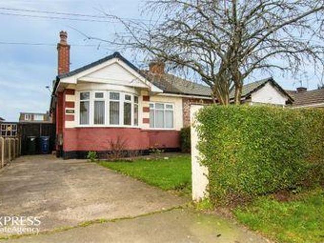 House for sale in Roby Mill, Lancashire