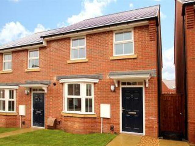 House for rent in Pouchen End, Hertfordshire