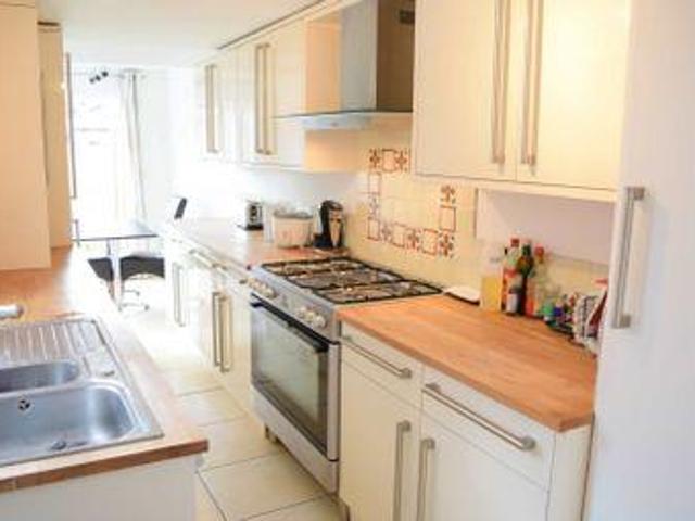 House for rent in Ashley Park, Surrey