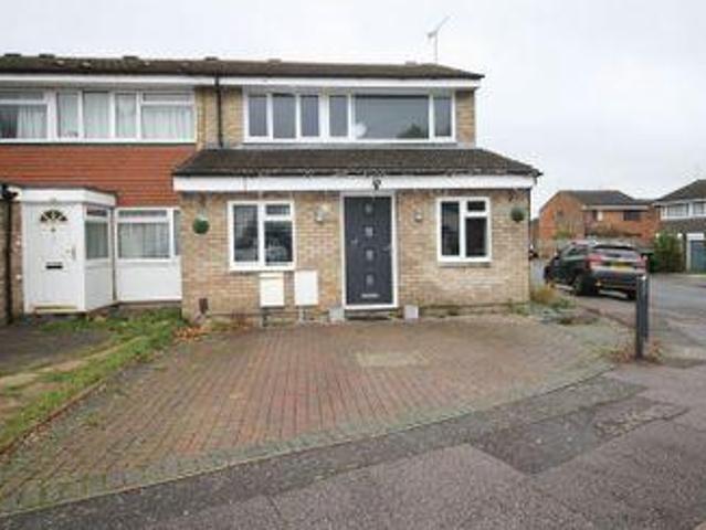 House for rent in Pouchen End, Hertfordshire