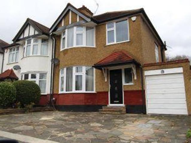 House for rent in Edgware, Greater London