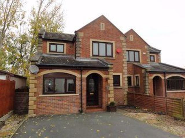 House for rent in Mirfield, West Yorkshire