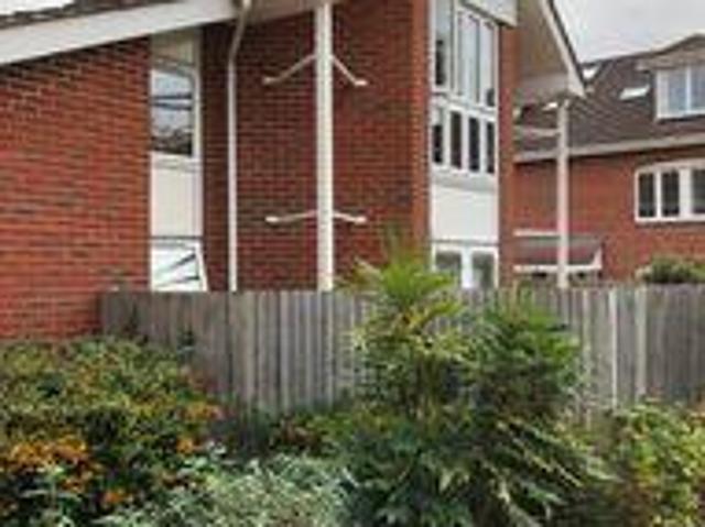 House for rent in Perryfields, West Sussex