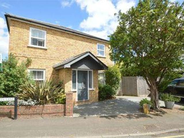 House for rent in Walton-on-Thames, Surrey