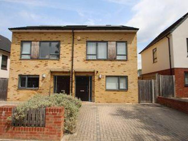 House for rent in Bridgefield, Kent