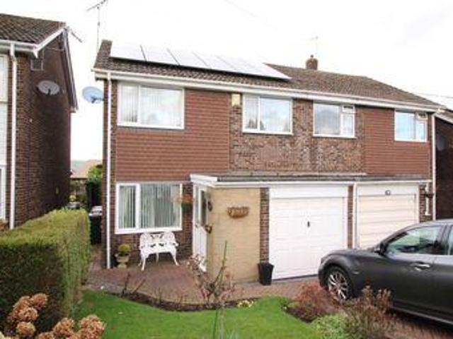 House for rent in Charlesworth, East Midlands