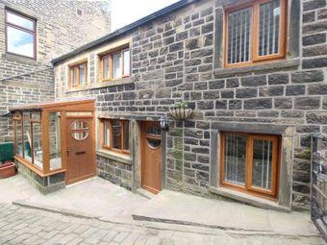 House for rent in Halifax, West Yorkshire