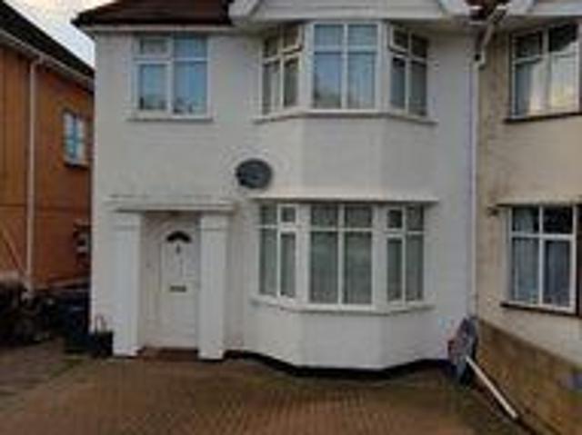 House for rent in Edgware, Greater London