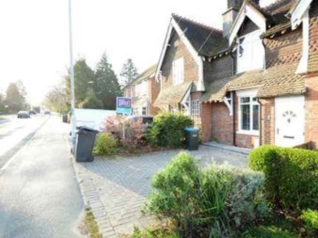 House for rent in Perryfields, West Sussex