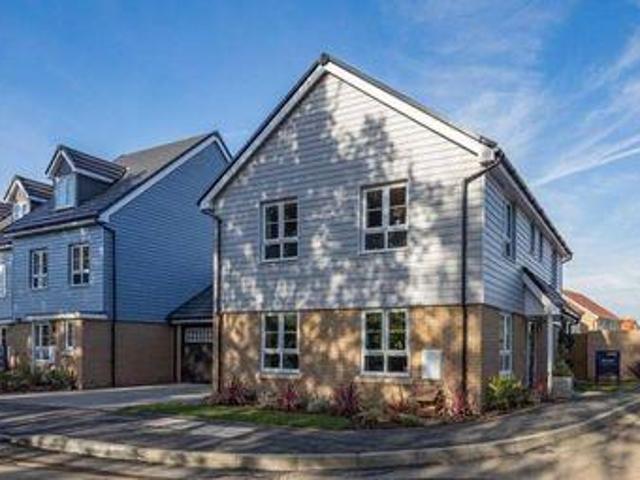 House for rent in Chertsey, Runnymede