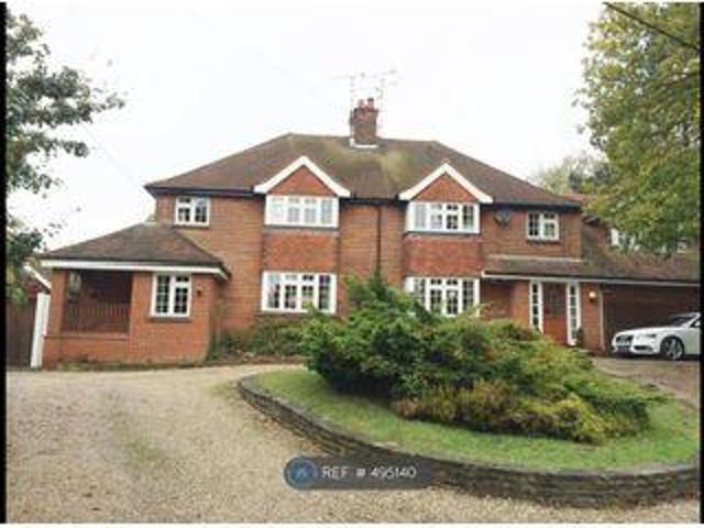 House for rent in Navestock Side, Essex