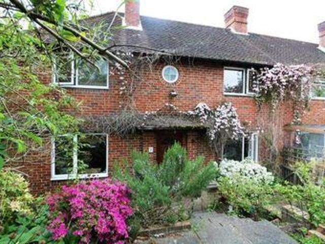 House for rent in Fole, Surrey