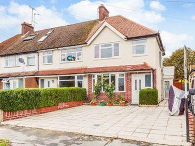 House for rent in Blackhills, Surrey