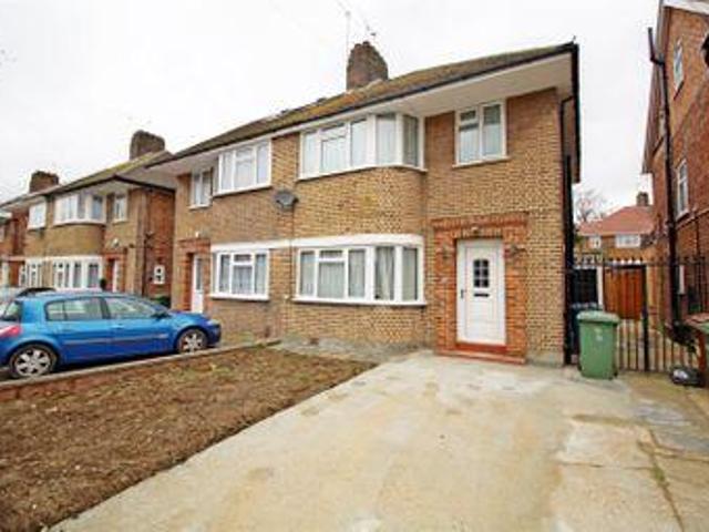 House for rent in Edgware, Greater London