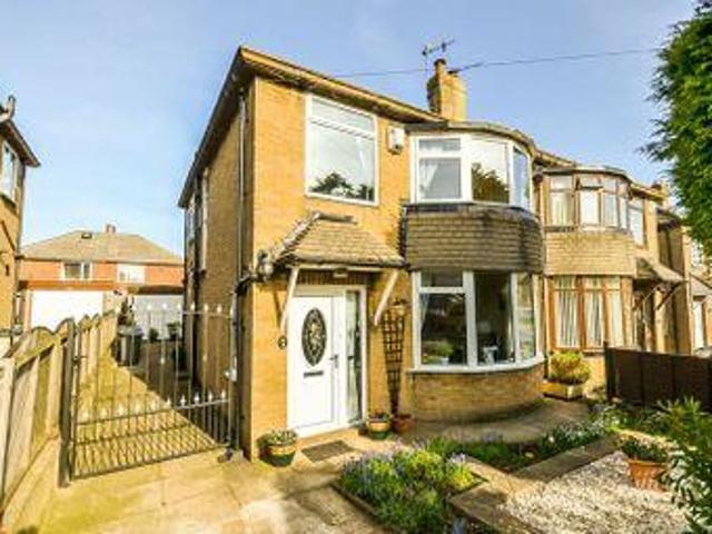House for sale in Leeds, West Yorkshire