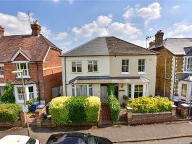 House for sale in Fole, Surrey