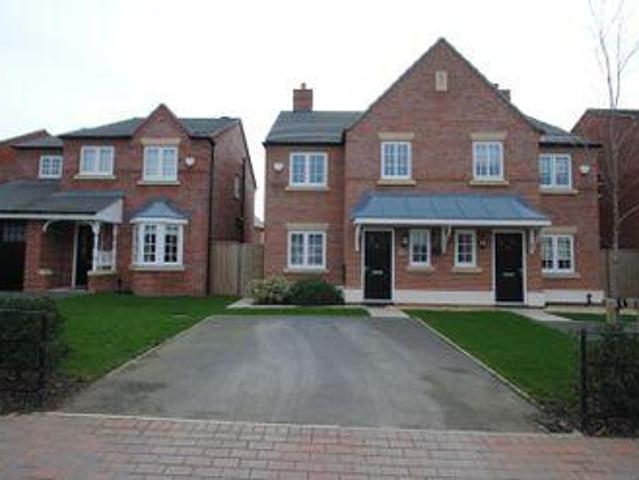 House for sale in Halton