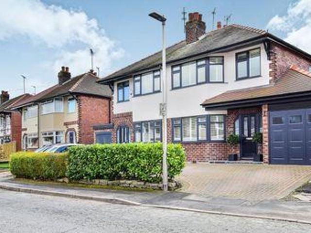 House for sale in Macclesfield