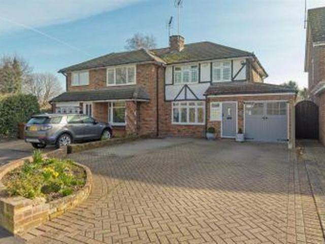 House for sale in Oad Street, Kent
