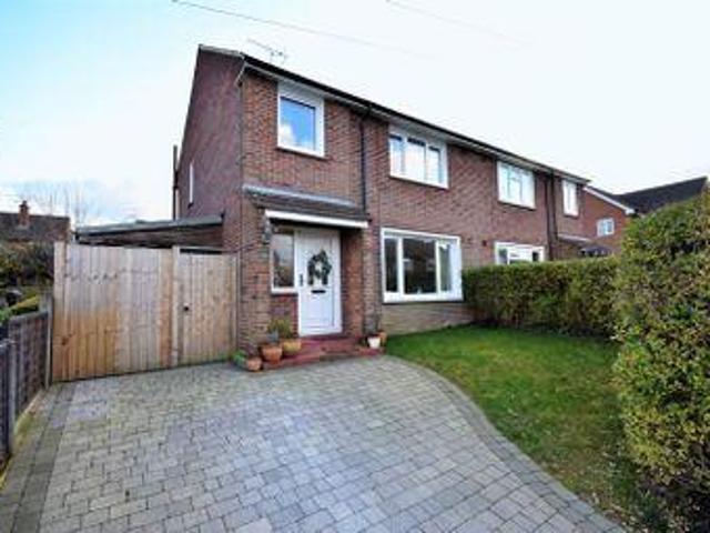 House for sale in Farnham, Waverley