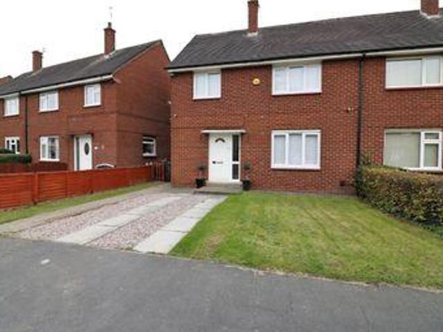 House for sale in Rossmore, Cheshire
