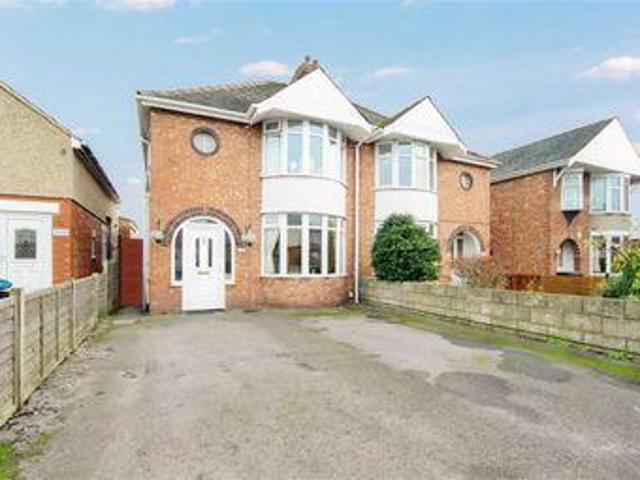 House for sale in Swindon, England