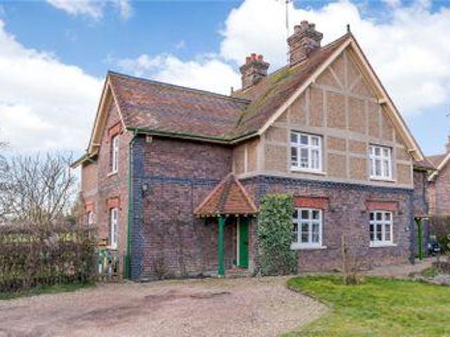 House for sale in Five Acres, Hertfordshire