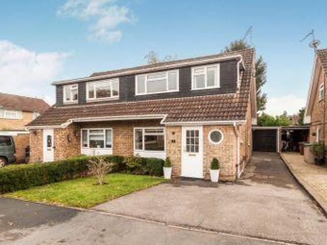 House for sale in Ascot