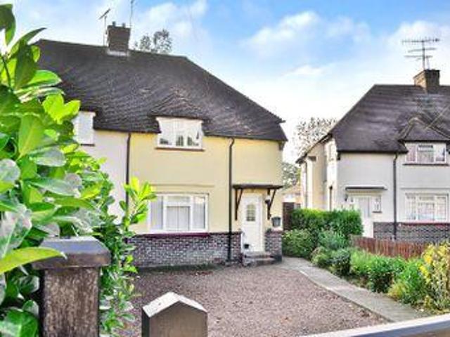 House for sale in Hillview, Surrey