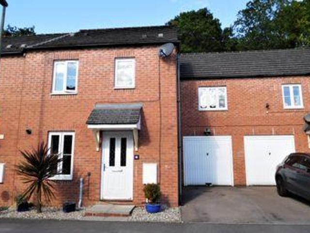 House for sale in Mid Glamorgan, Cymru / Wales