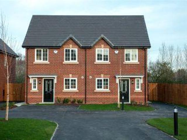 House for sale in Cabus, Lancashire