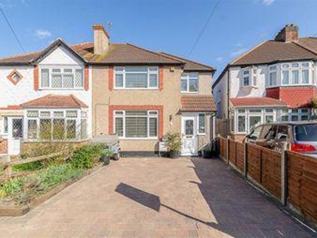 House for sale in Worcester Park, Greater London