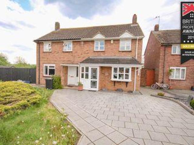 House for sale in Epping