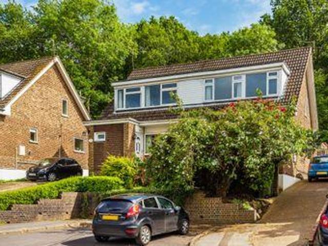 House for sale in Guildford, Surrey