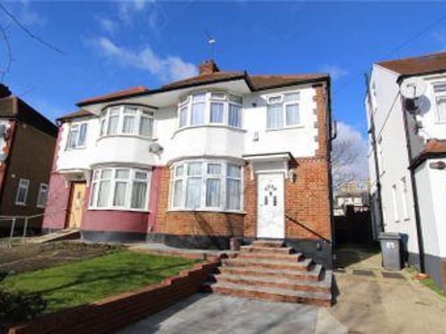 House for sale in Edgware, Greater London