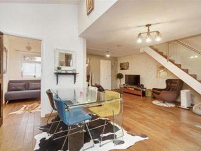 House for sale in Brentford End, Greater London