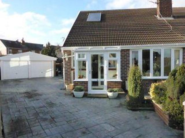 House for sale in Dewsbury, West Yorkshire