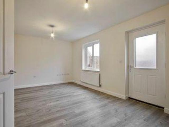 House for sale in Luton