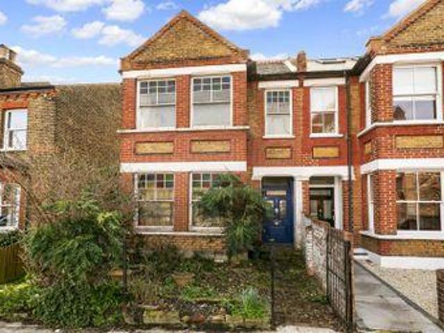 House for sale in Twickenham, Greater London