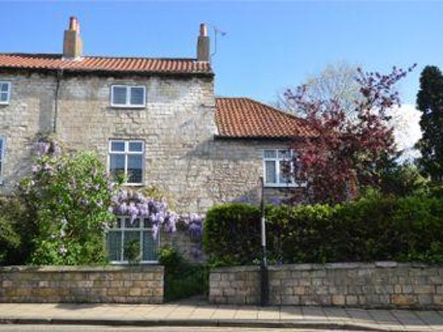 House for sale in Fishers Green, North Yorkshire