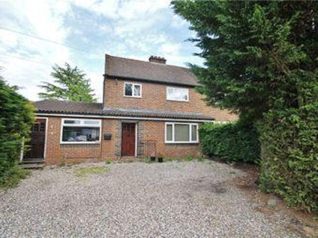 House for sale in Warlingham