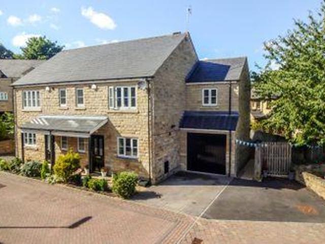 House for sale in Otley, West Yorkshire