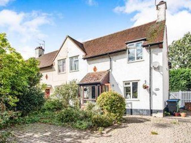 House for sale in Pouchen End, Hertfordshire