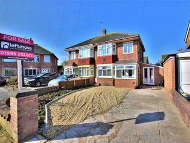 House for sale in Higher Bartle, Lancashire